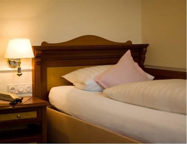 Hotel Sacher-Stoiber Bad Füssing Zewnętrze zdjęcie